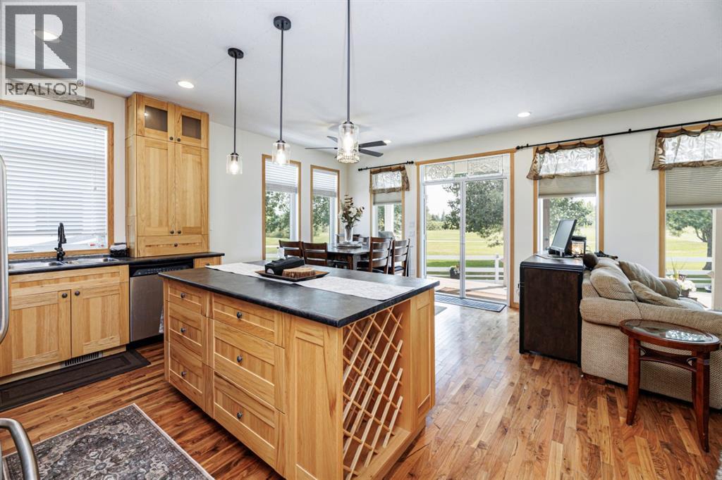 Listing photo – 35468 Range Road 30, Rural Red Deer County