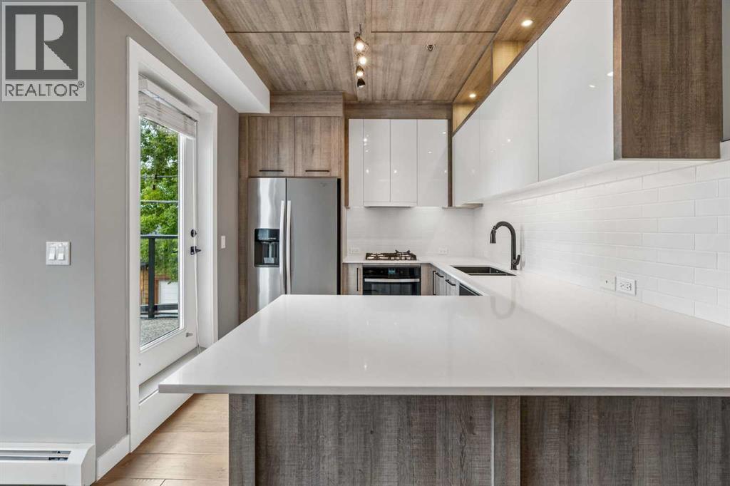 209, 2702 17 Avenue SW, Shaganappi, Calgary photo 3