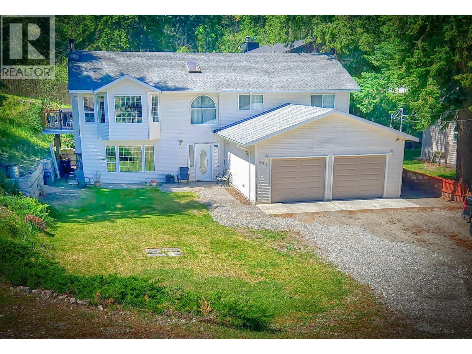 393 Northern View Drive - 2