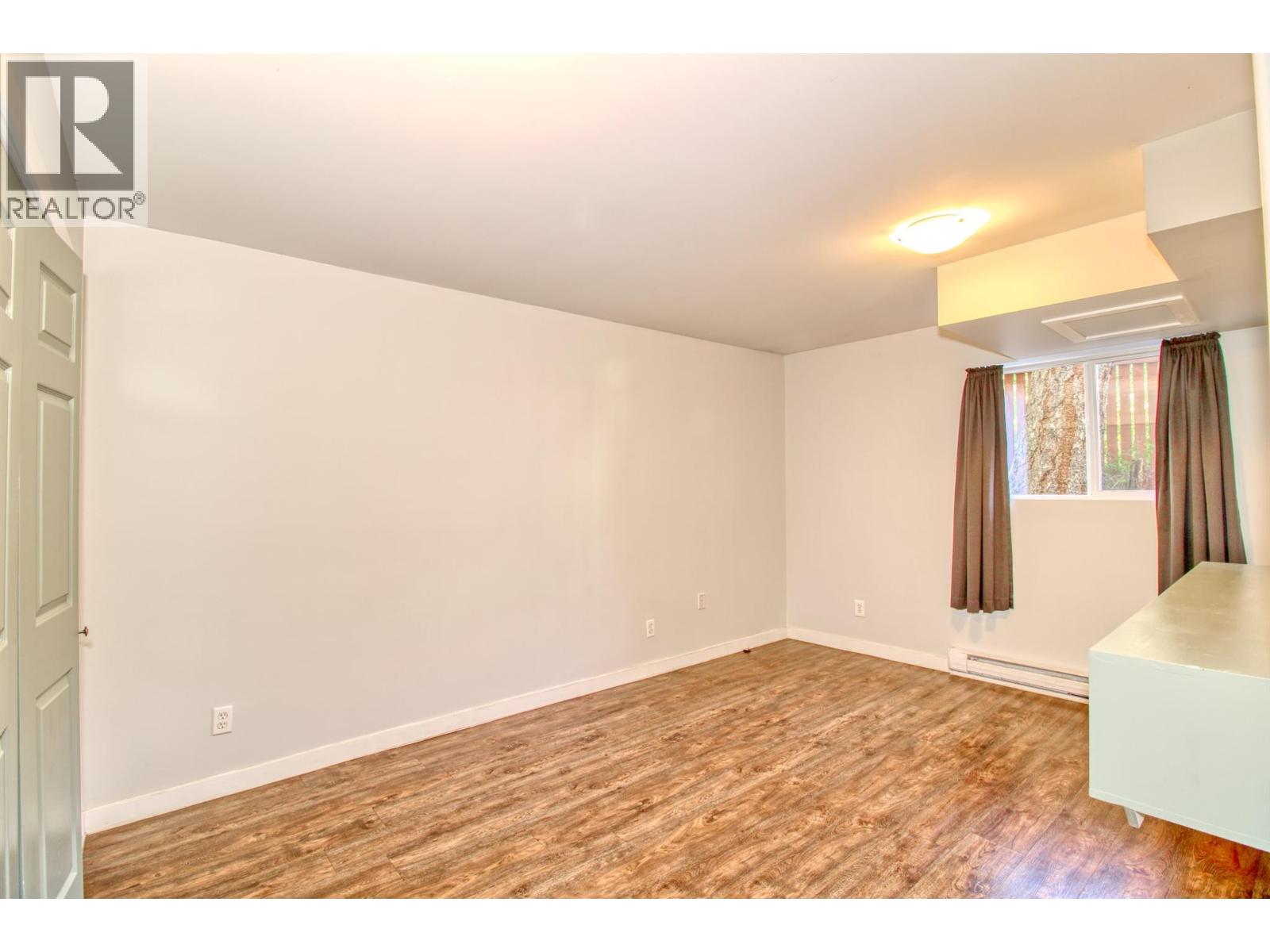 393 Northern View Drive - 27