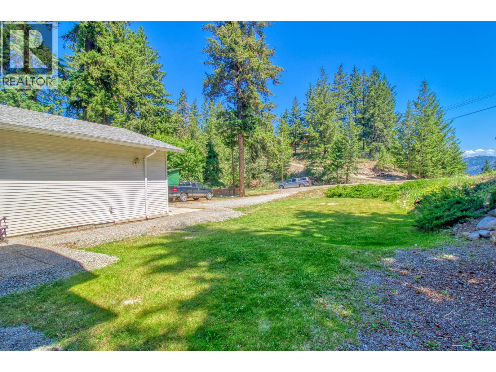 393 Northern View Drive - 18