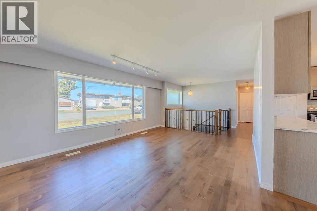 1054 7th Street - 6
