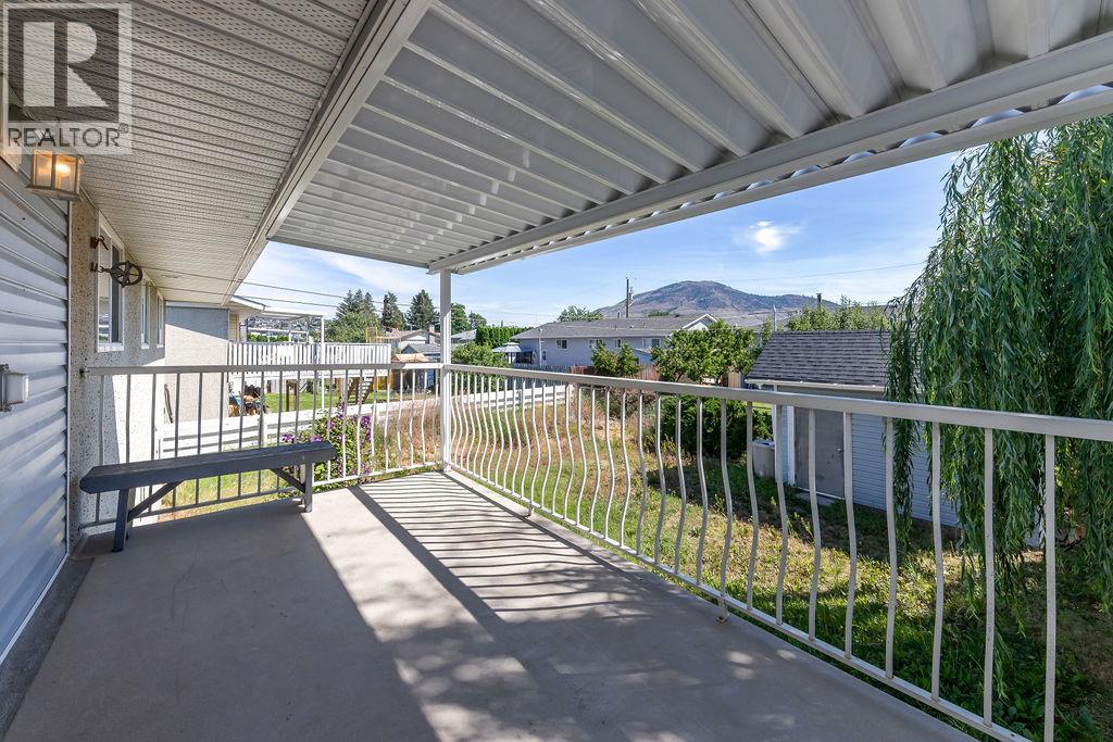 1054 7th Street - 11