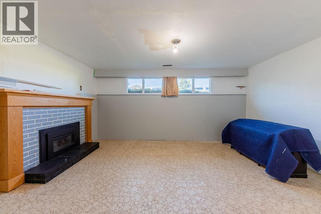 1054 7th Street - 30