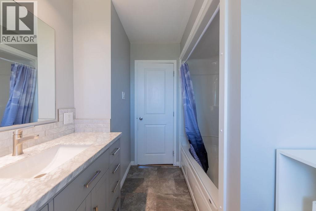 1054 7th Street - 26