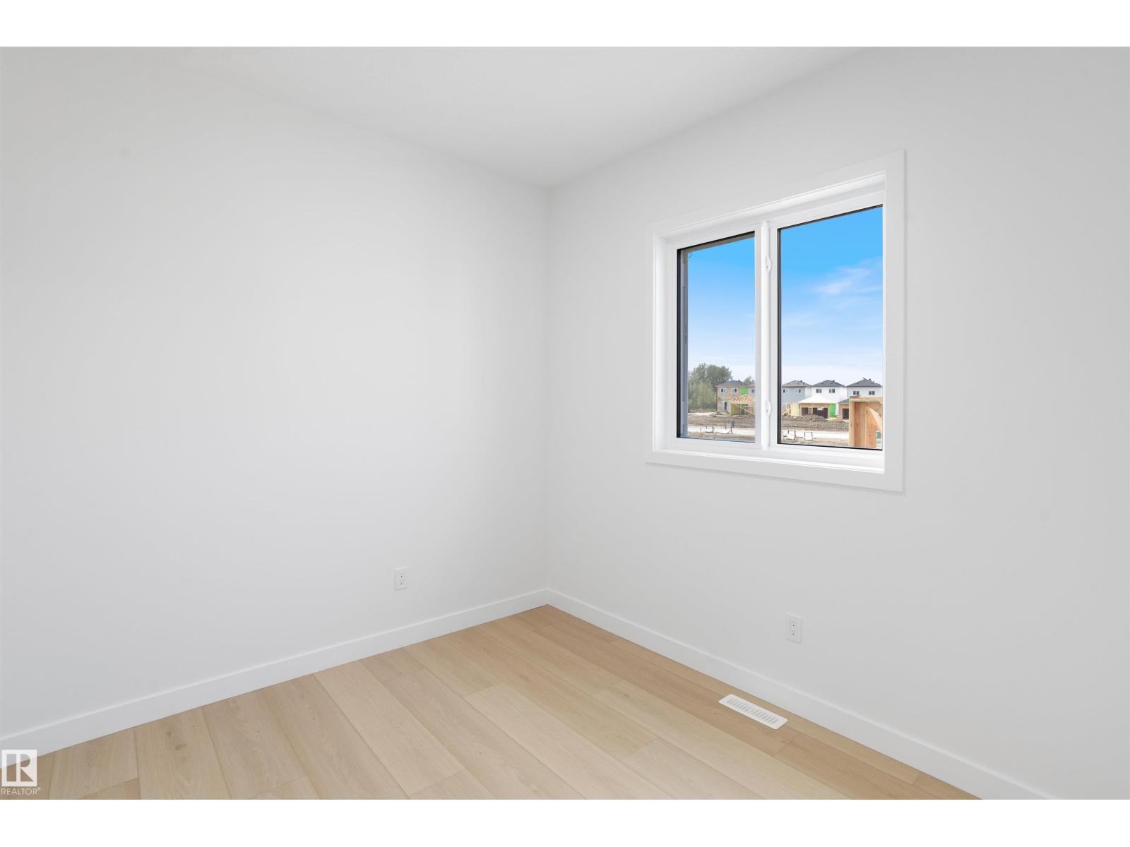 1524 209 ST NW - 14