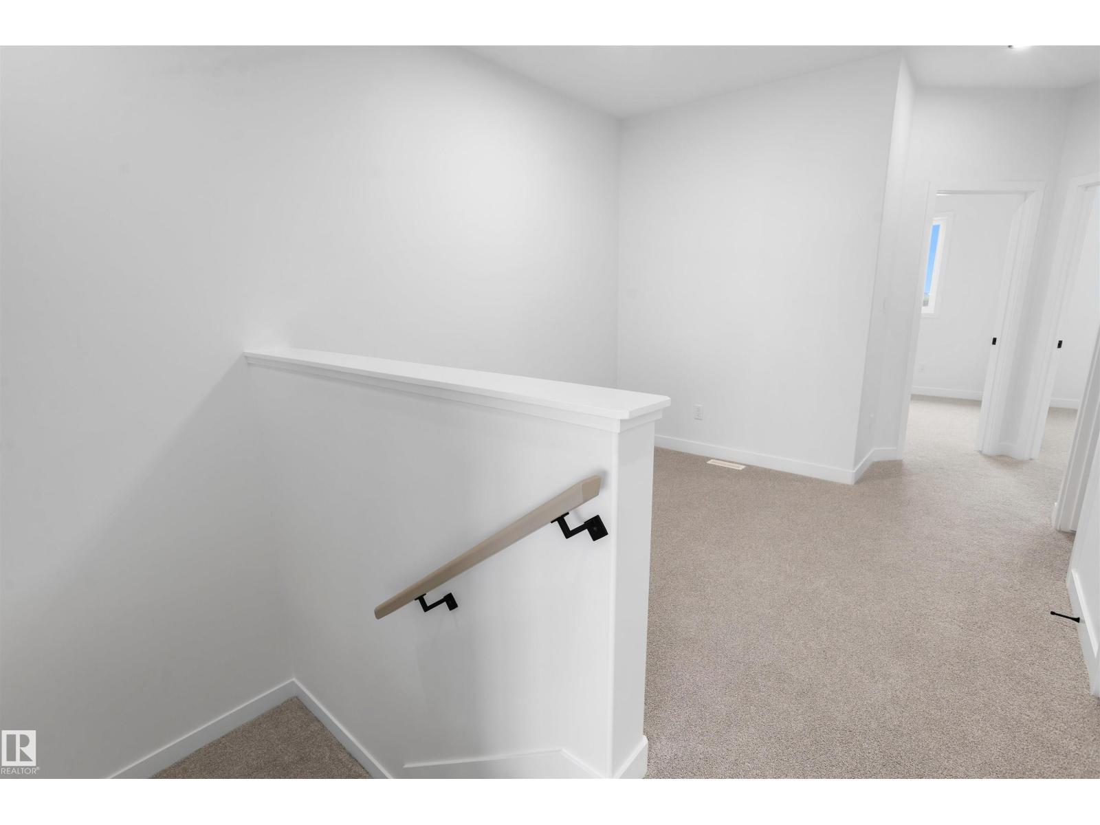 1524 209 ST NW - 22