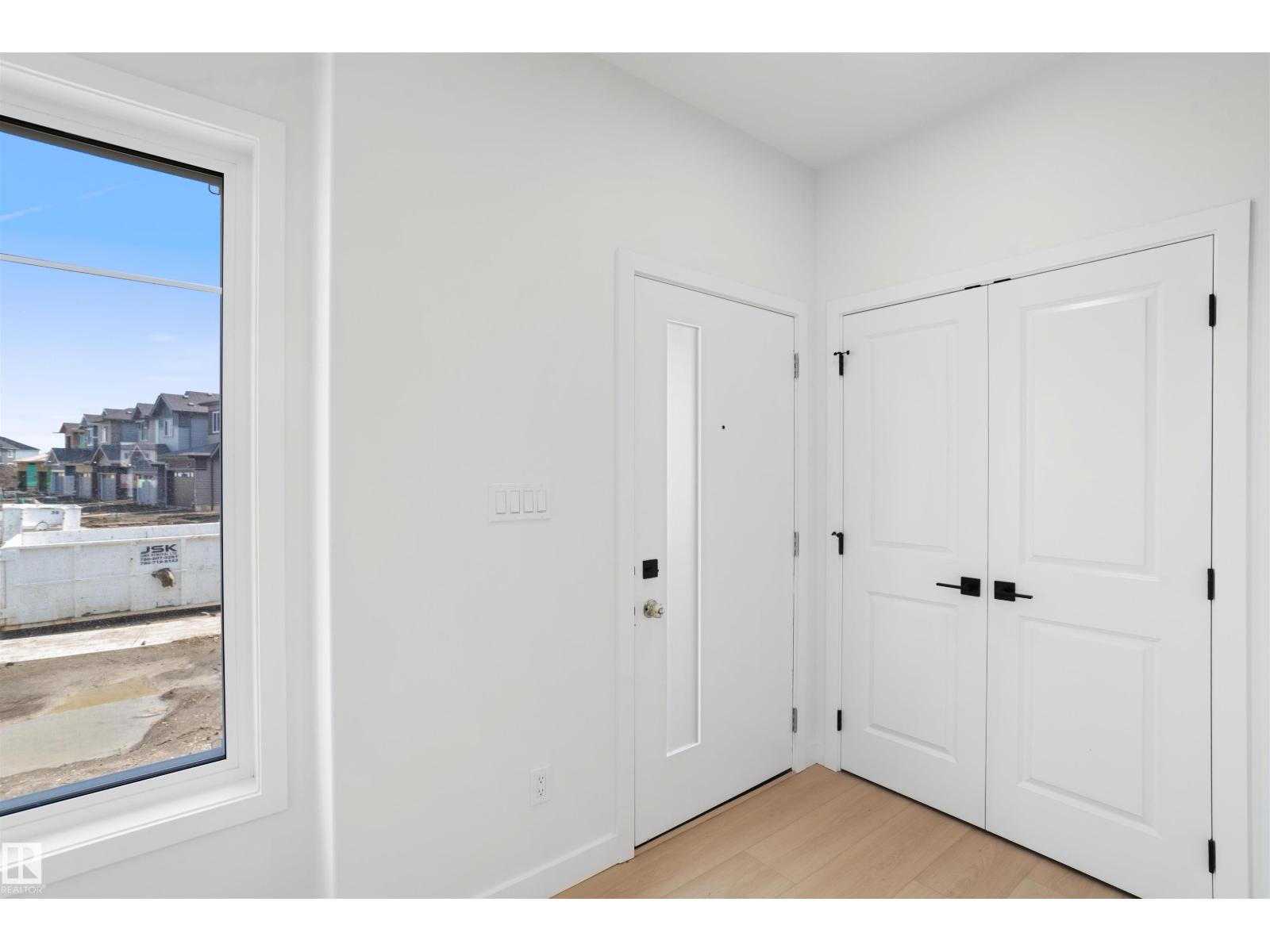 1524 209 ST NW - 3