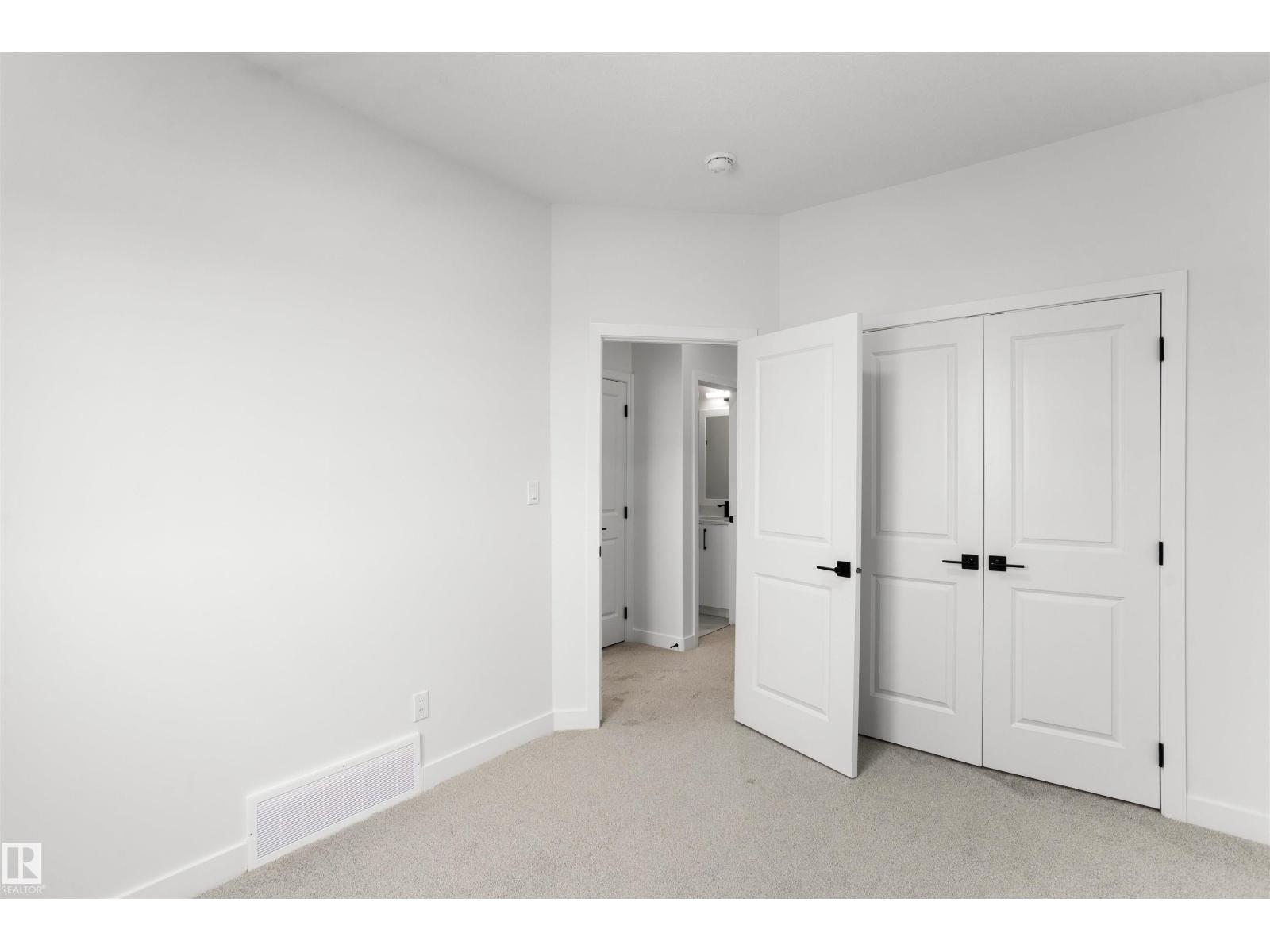 1524 209 ST NW - 32