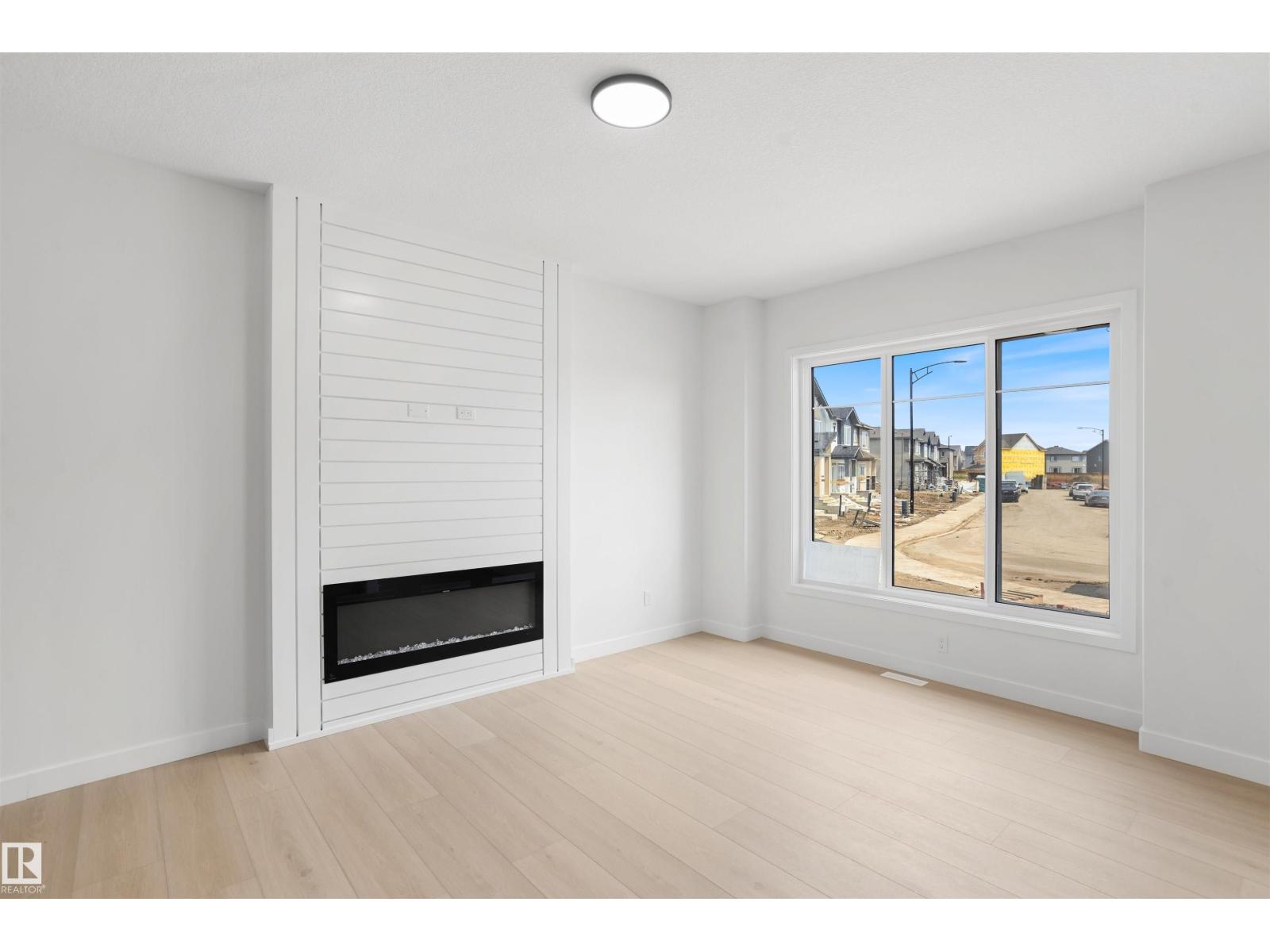 1524 209 ST NW - 7