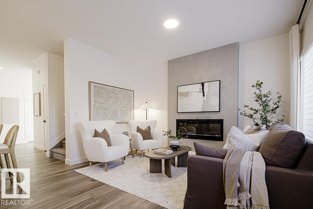 921 17 AV NW - 15