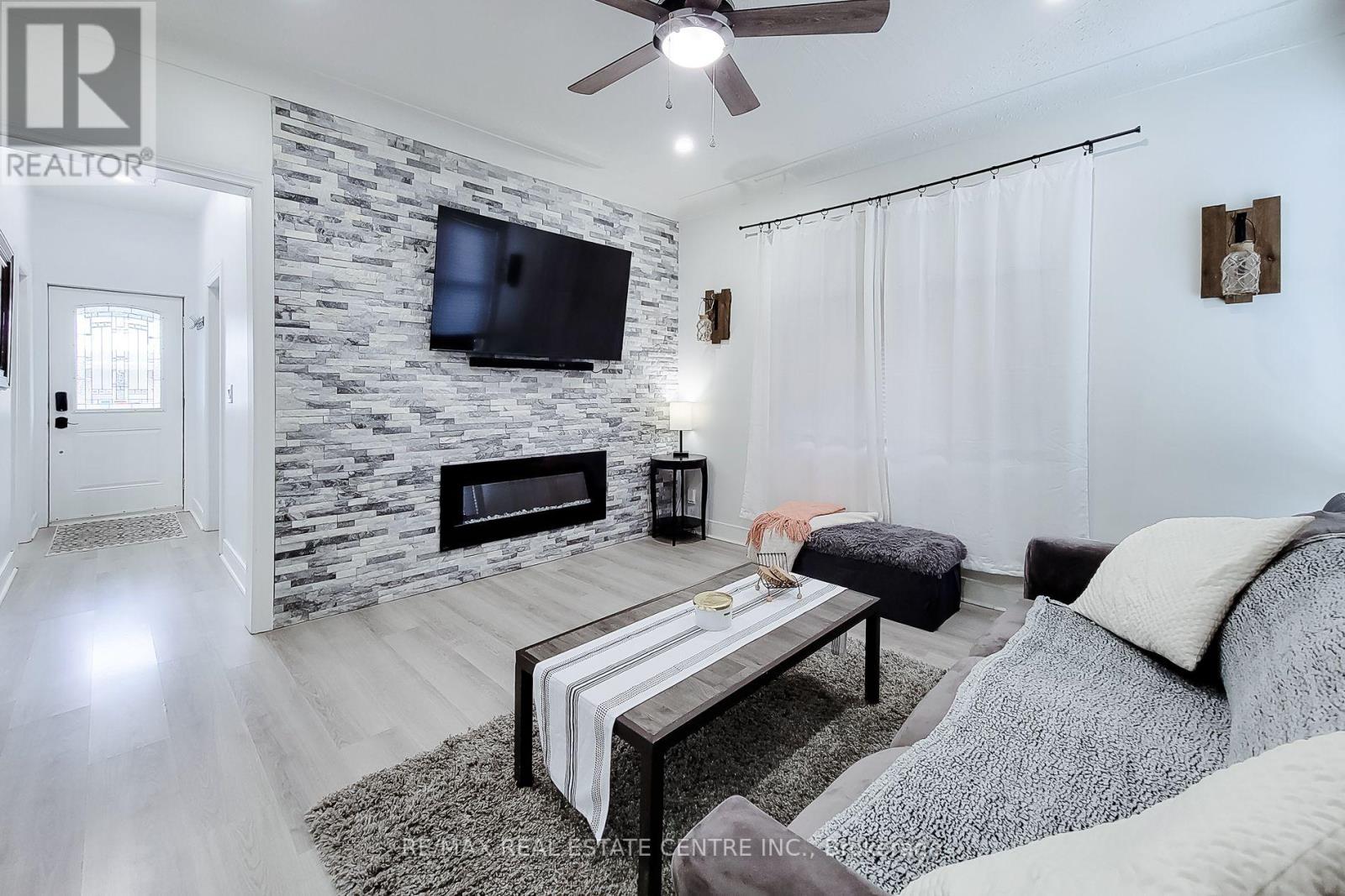 58 EAST 22ND STREET - 11