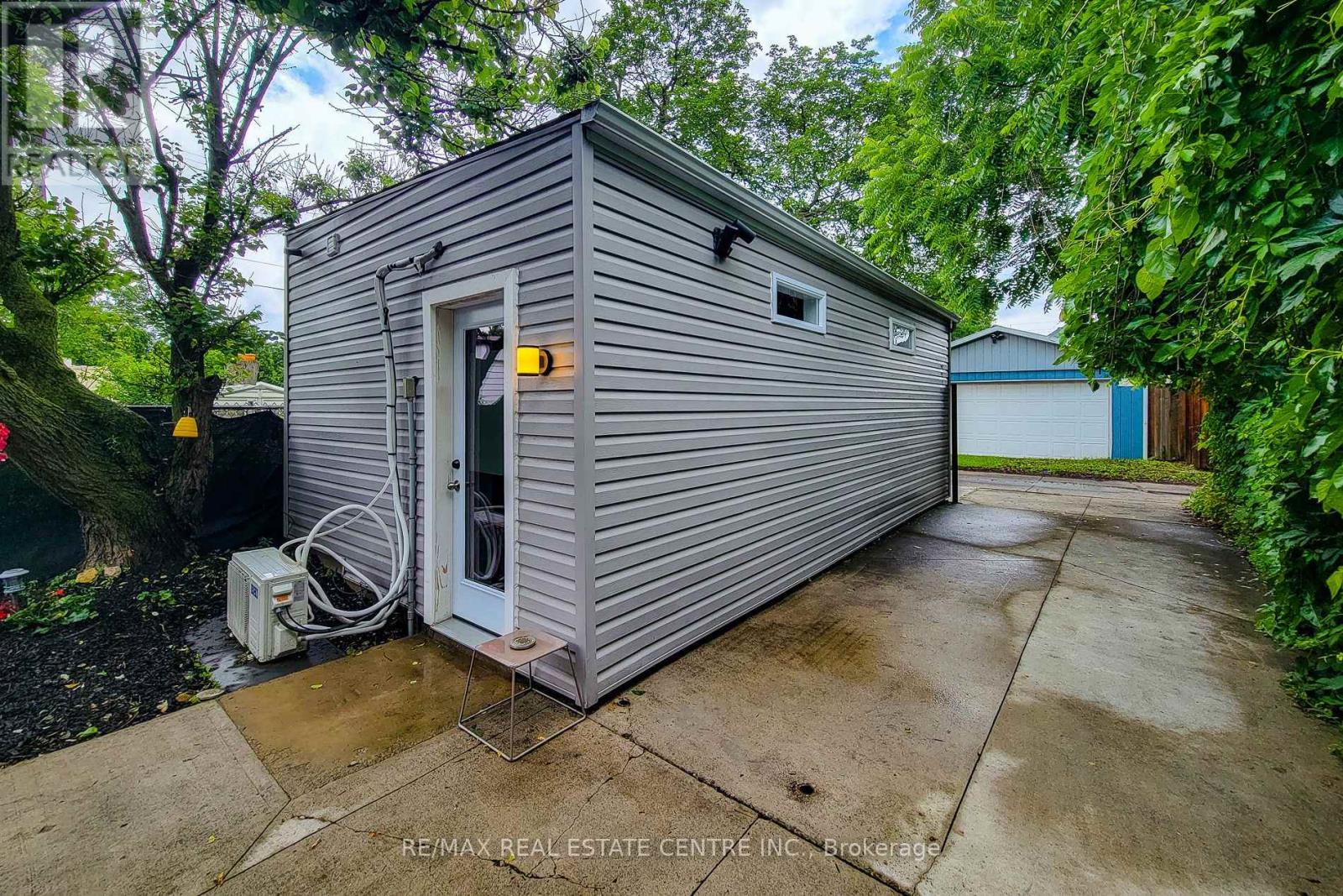 58 EAST 22ND STREET - 34