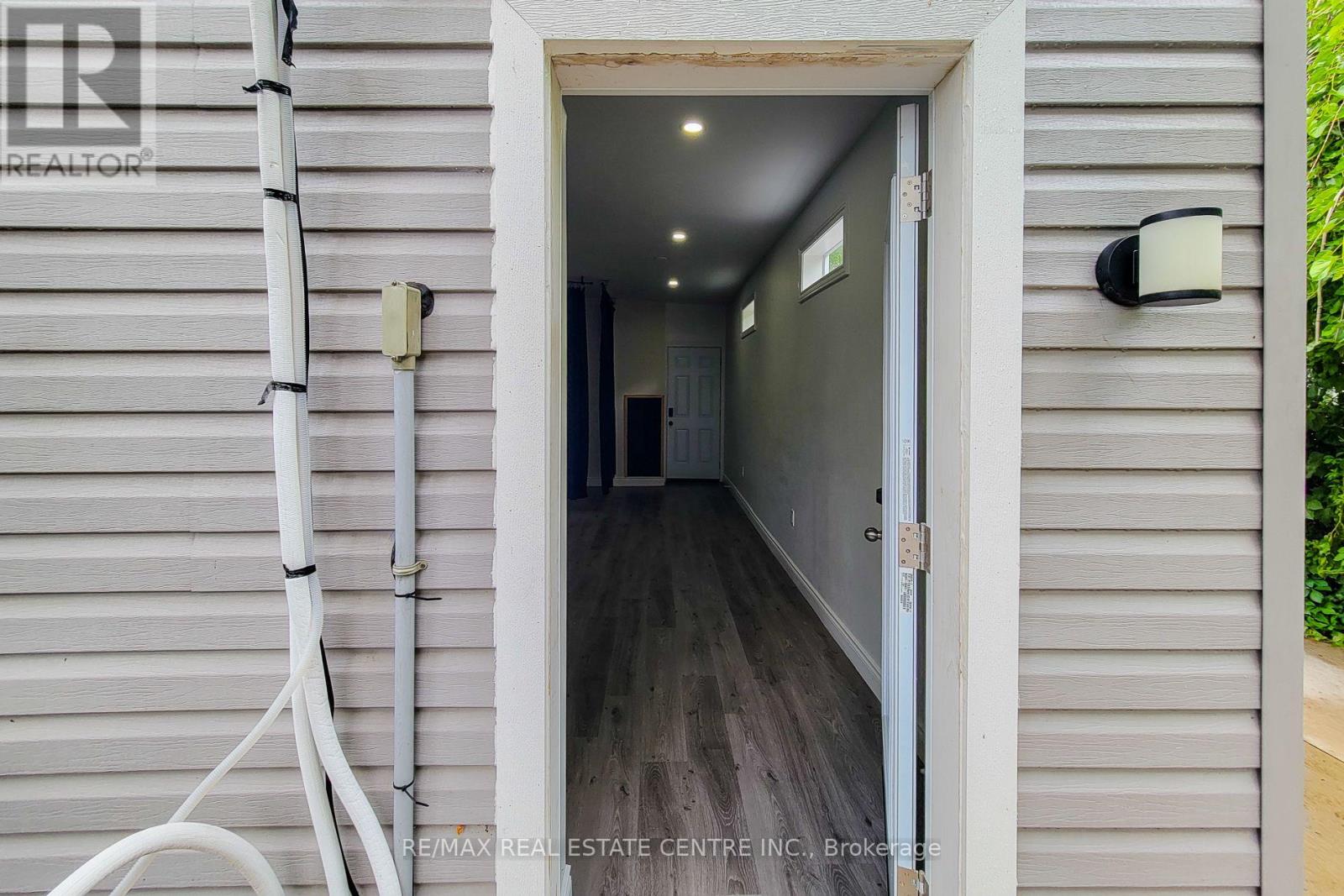 58 EAST 22ND STREET - 35