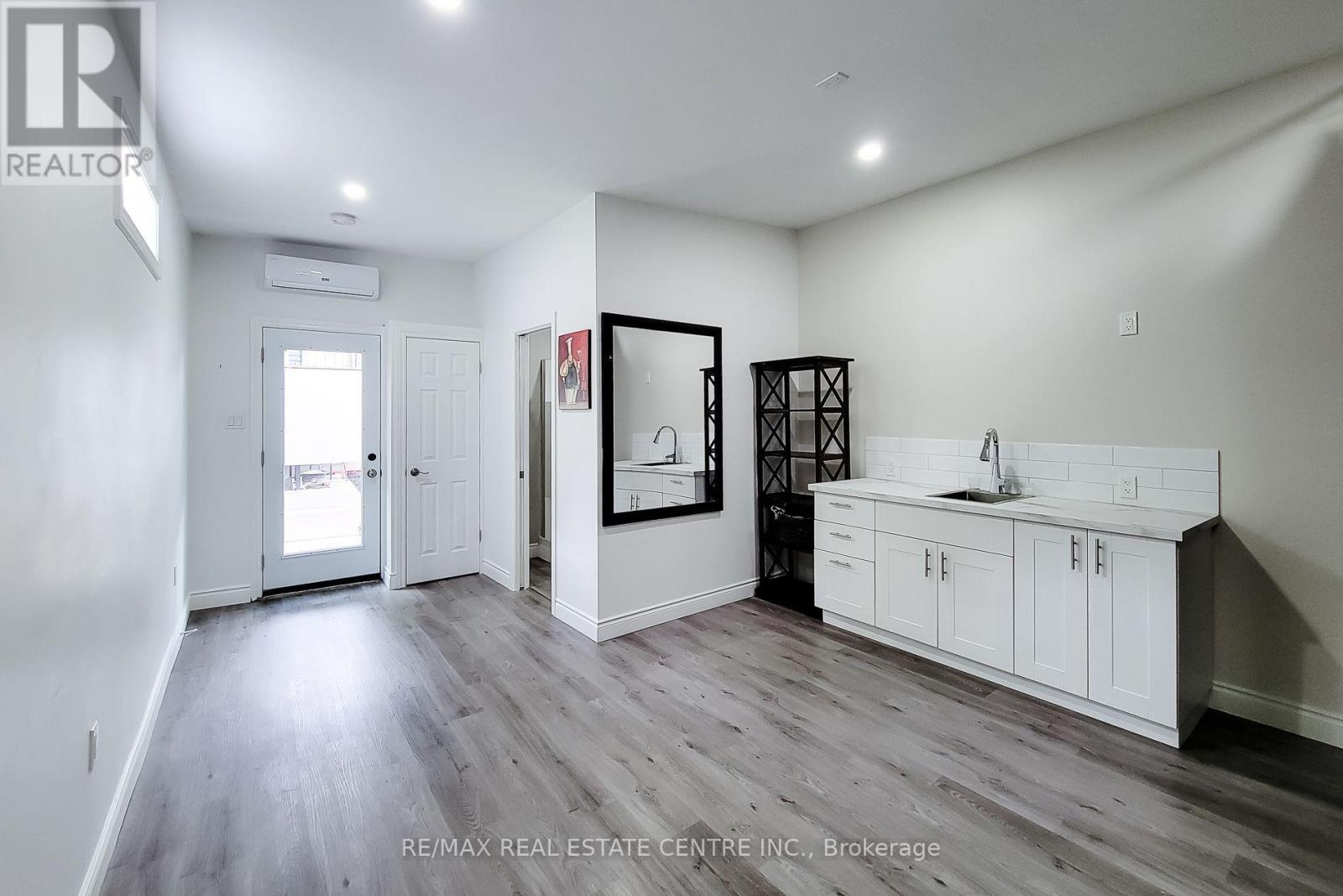 58 EAST 22ND STREET - 36