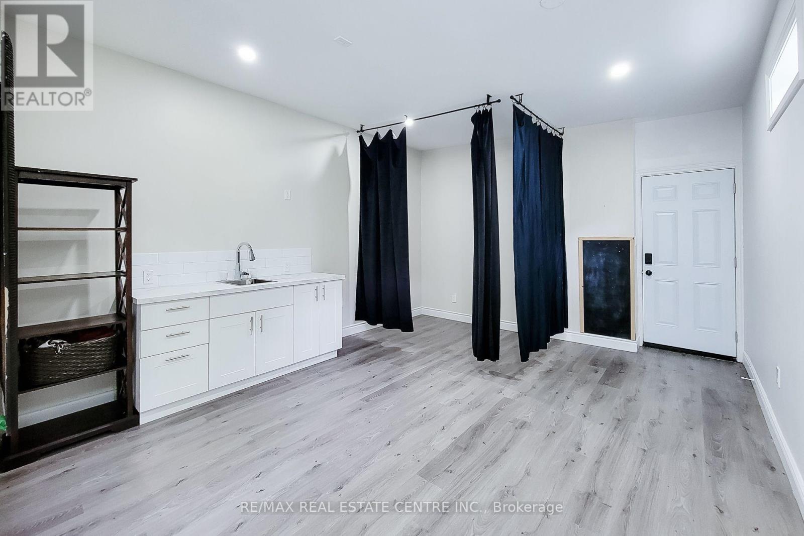 58 EAST 22ND STREET - 38