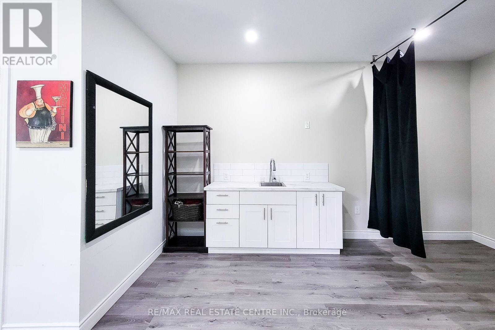 58 EAST 22ND STREET - 39