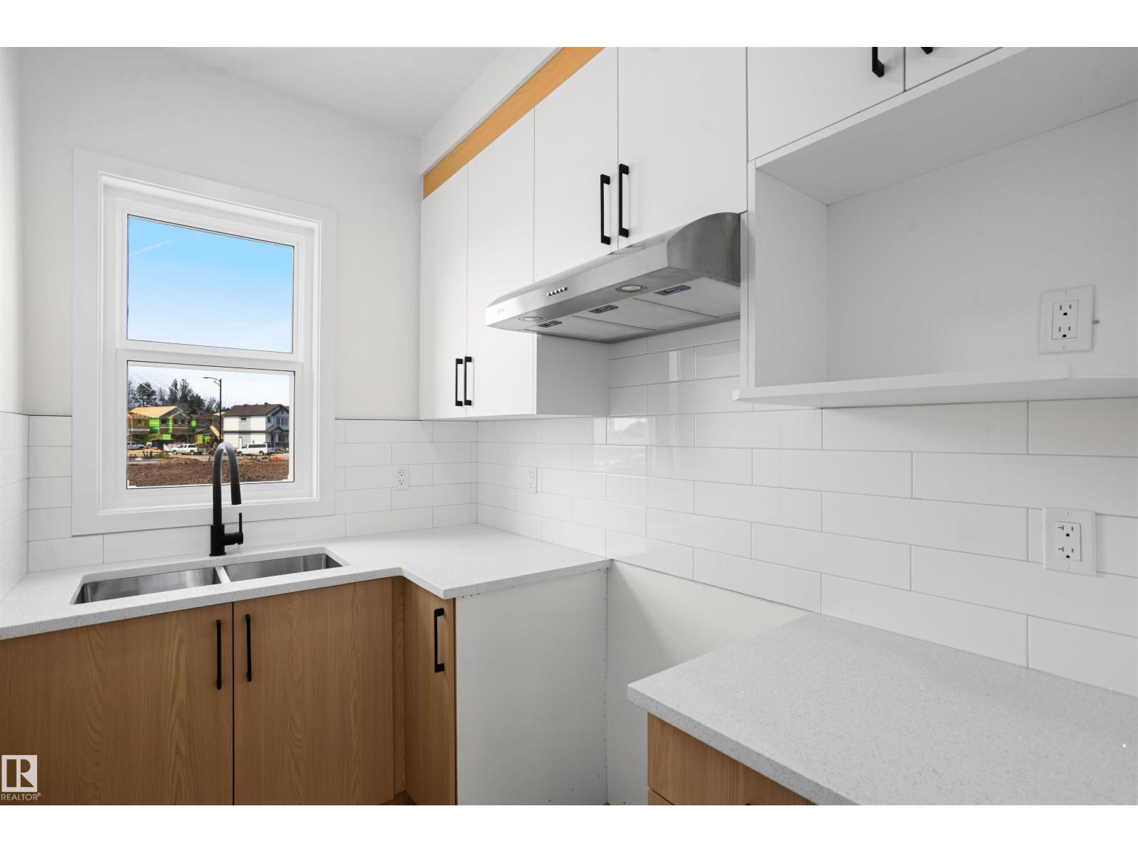 1528 209 ST NW - 14