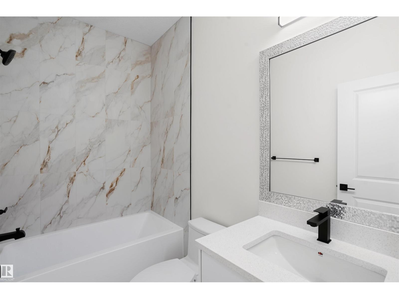 1528 209 ST NW - 29