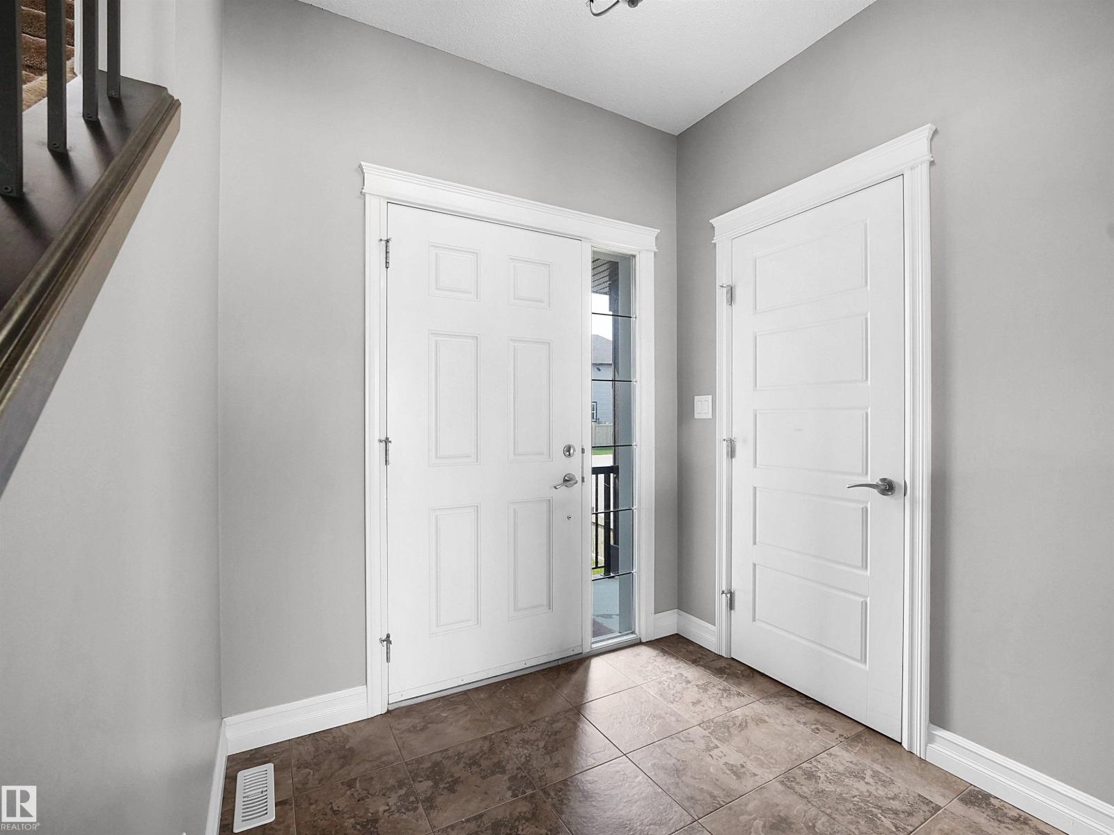 3623 15A ST NW - 14