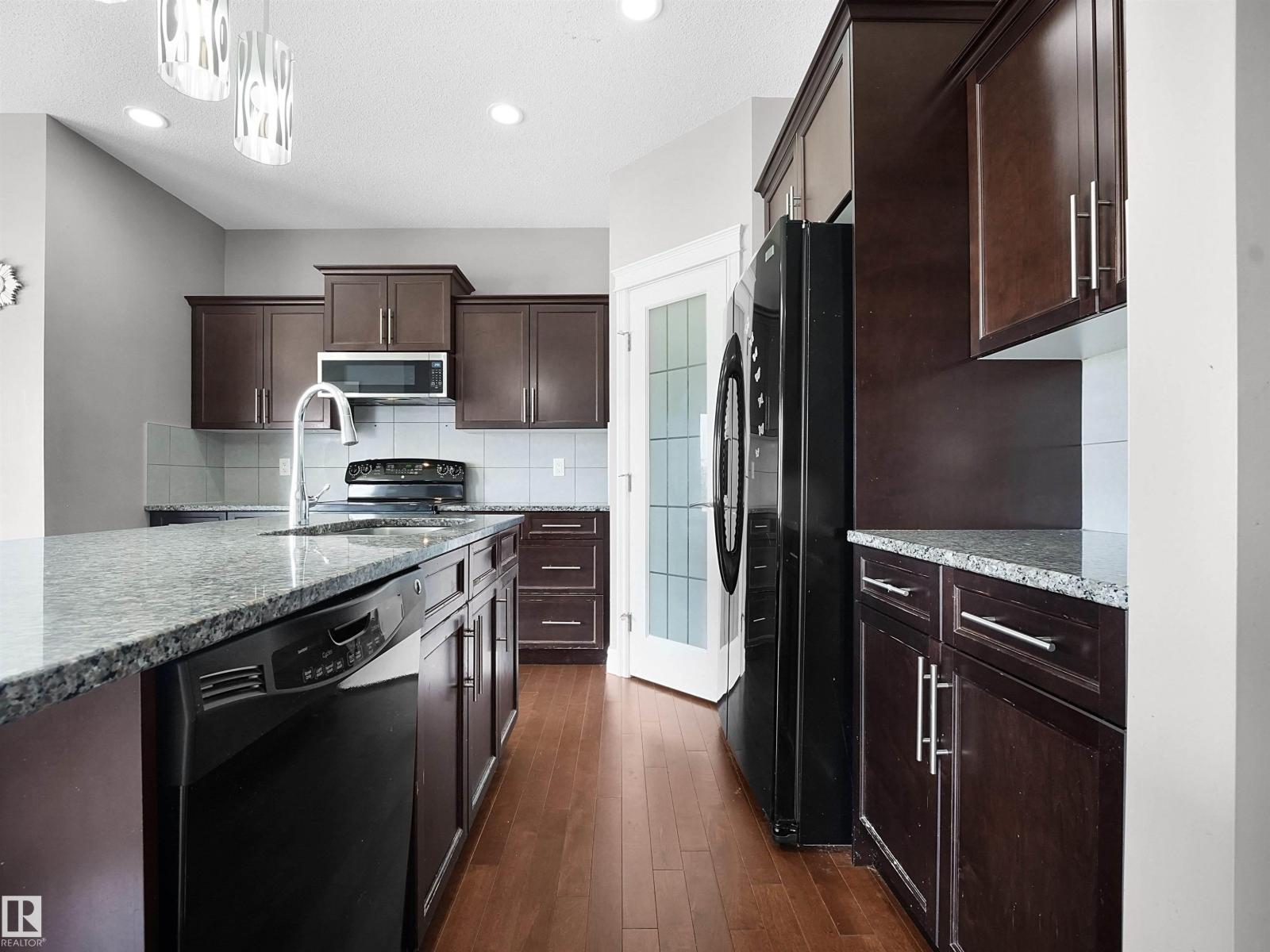3623 15A ST NW - 18