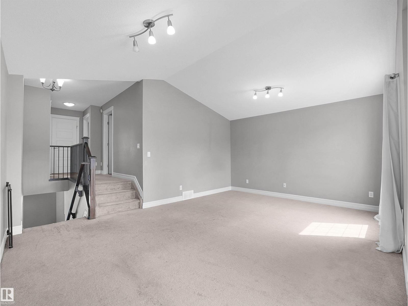 3623 15A ST NW - 27