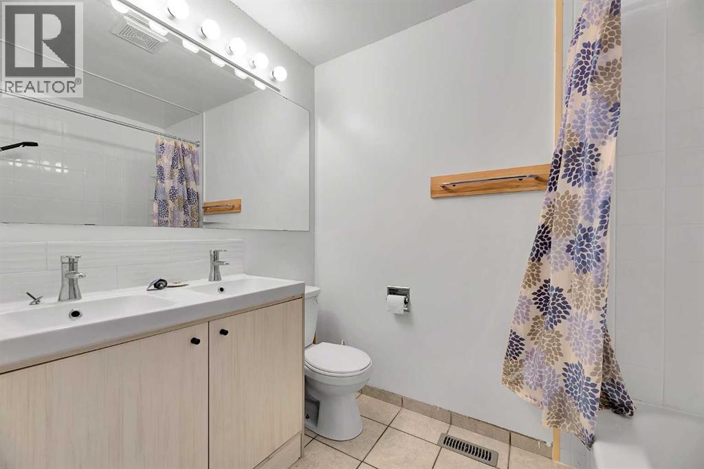 295 Edgepark Boulevard NW - 19
