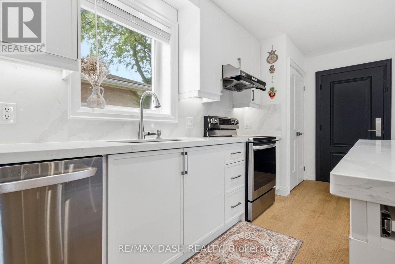 111 GORMAN PARK ROAD - 11