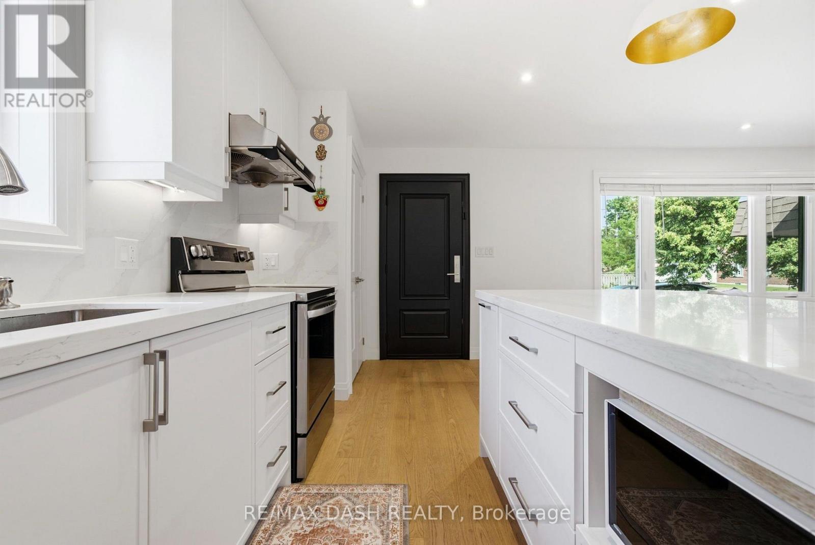 111 GORMAN PARK ROAD - 12