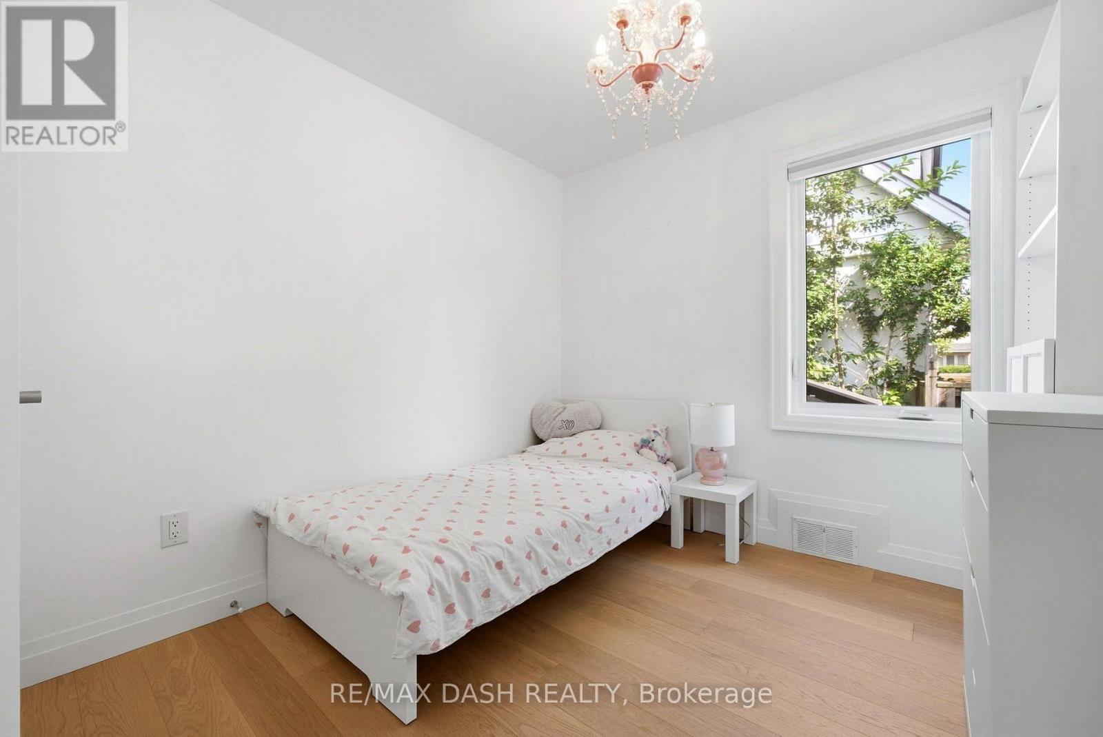 111 GORMAN PARK ROAD - 20