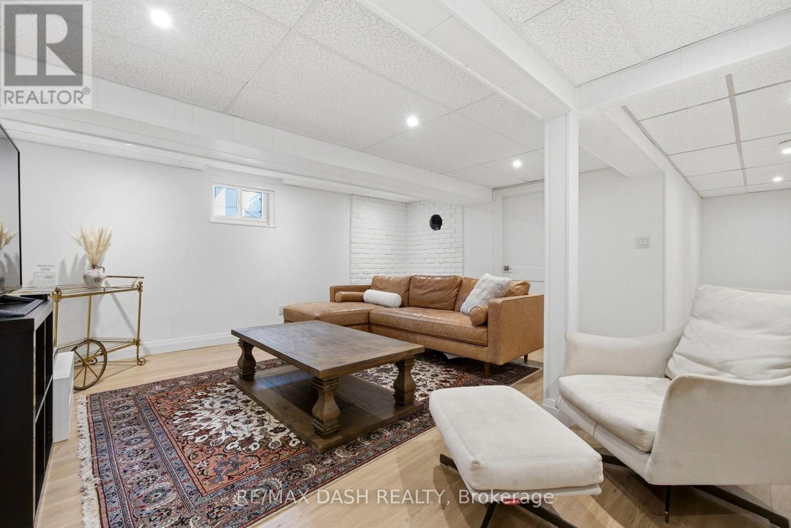 111 GORMAN PARK ROAD - 23