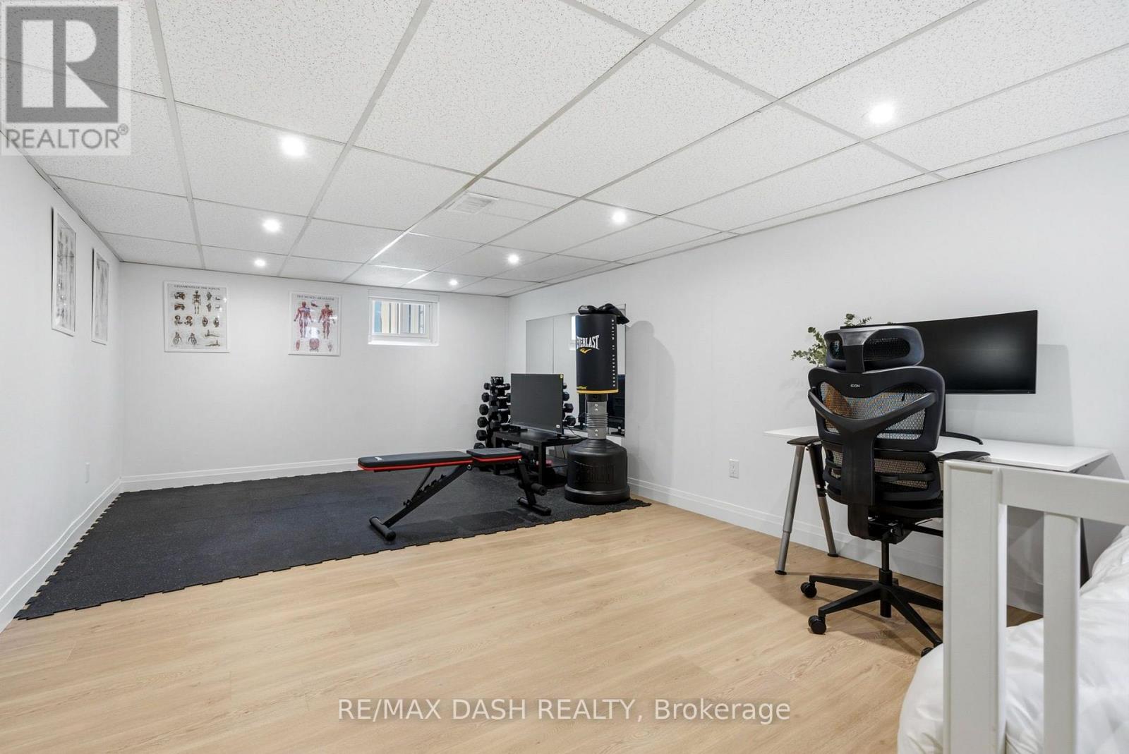 111 GORMAN PARK ROAD - 28