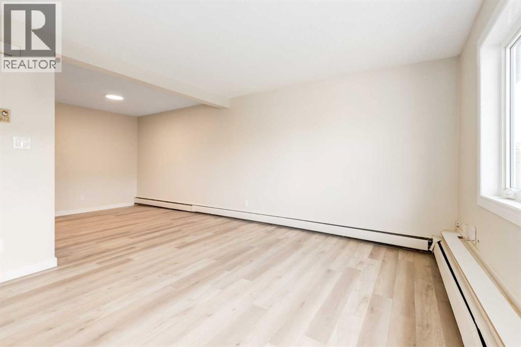 #67 3809 45 Street SW - 3