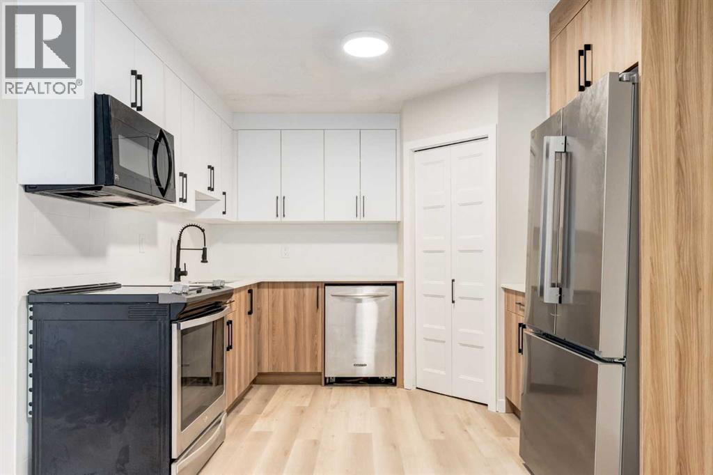 #67 3809 45 Street SW - 8