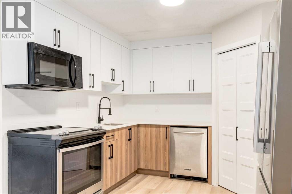 #67 3809 45 Street SW - 9