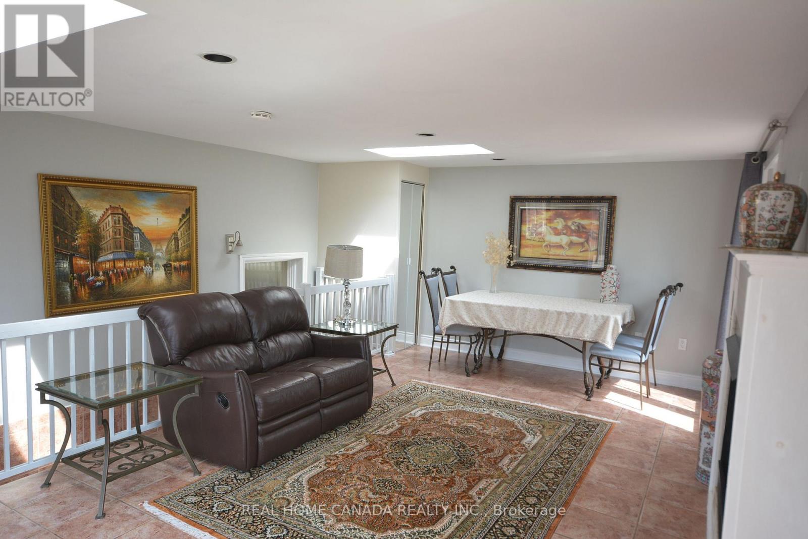29 ELLESBORO DRIVE - 48