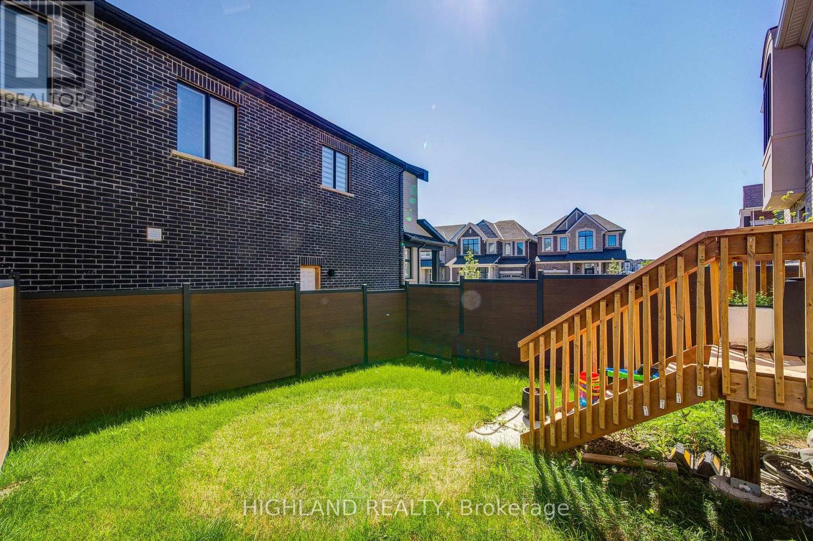 3153 JOHN MCKAY BOULEVARD - 29