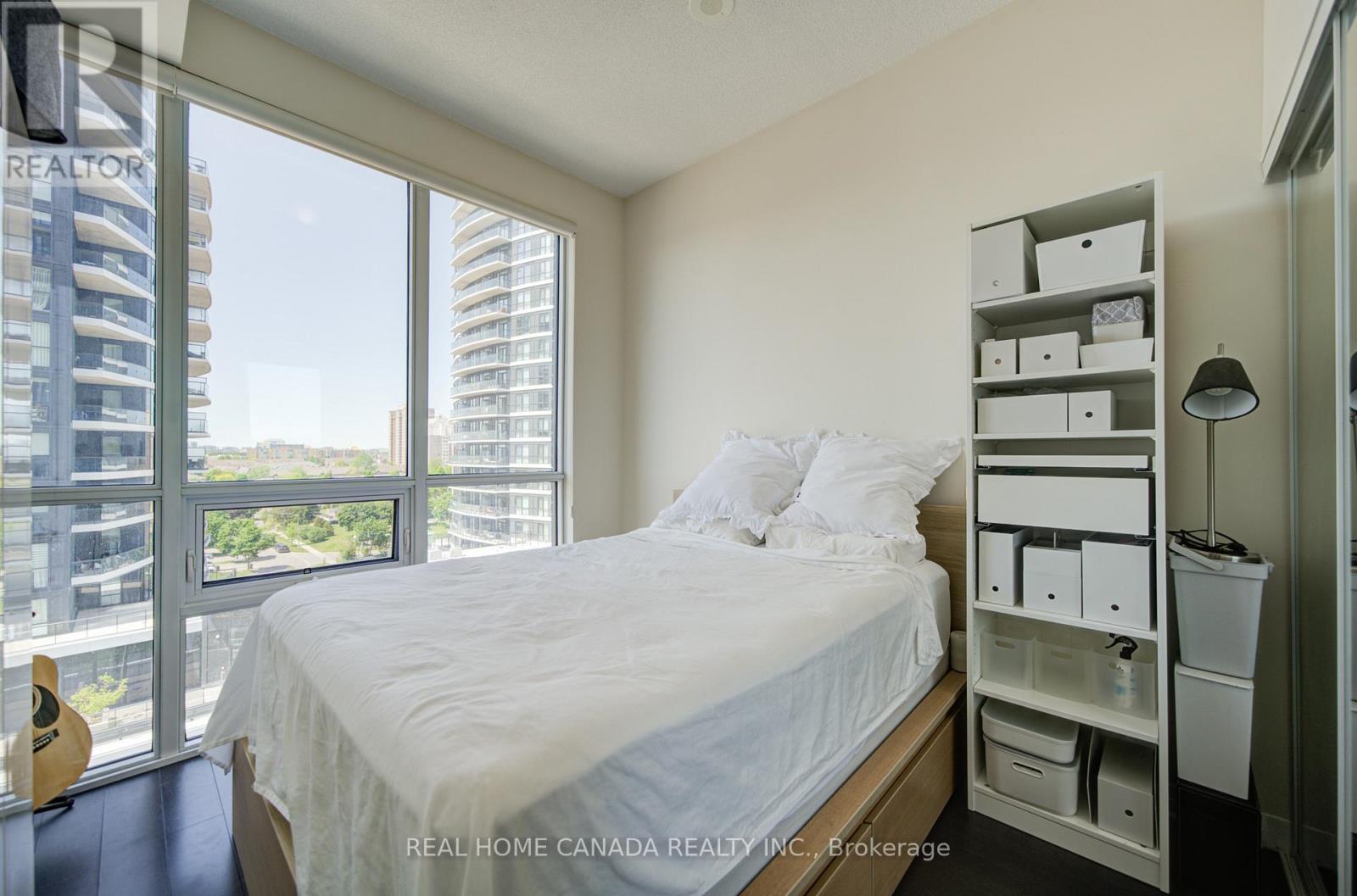 #916 5033 FOUR SPRING AVENUE - 30