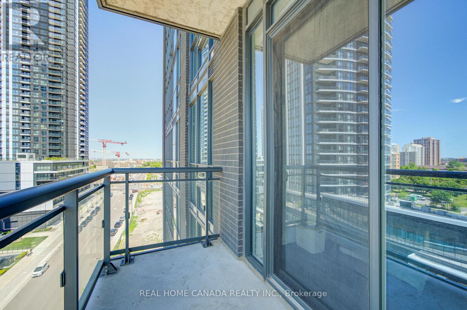 #916 5033 FOUR SPRING AVENUE - 39