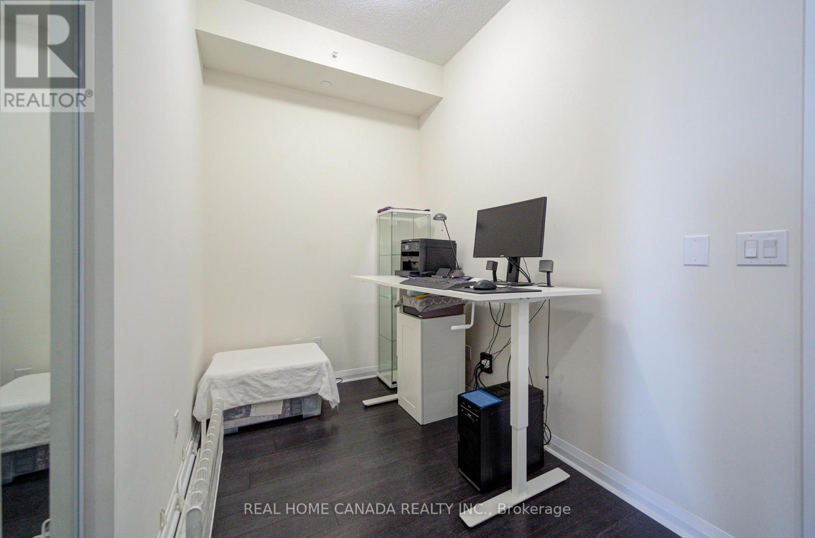 #916 5033 FOUR SPRING AVENUE - 9