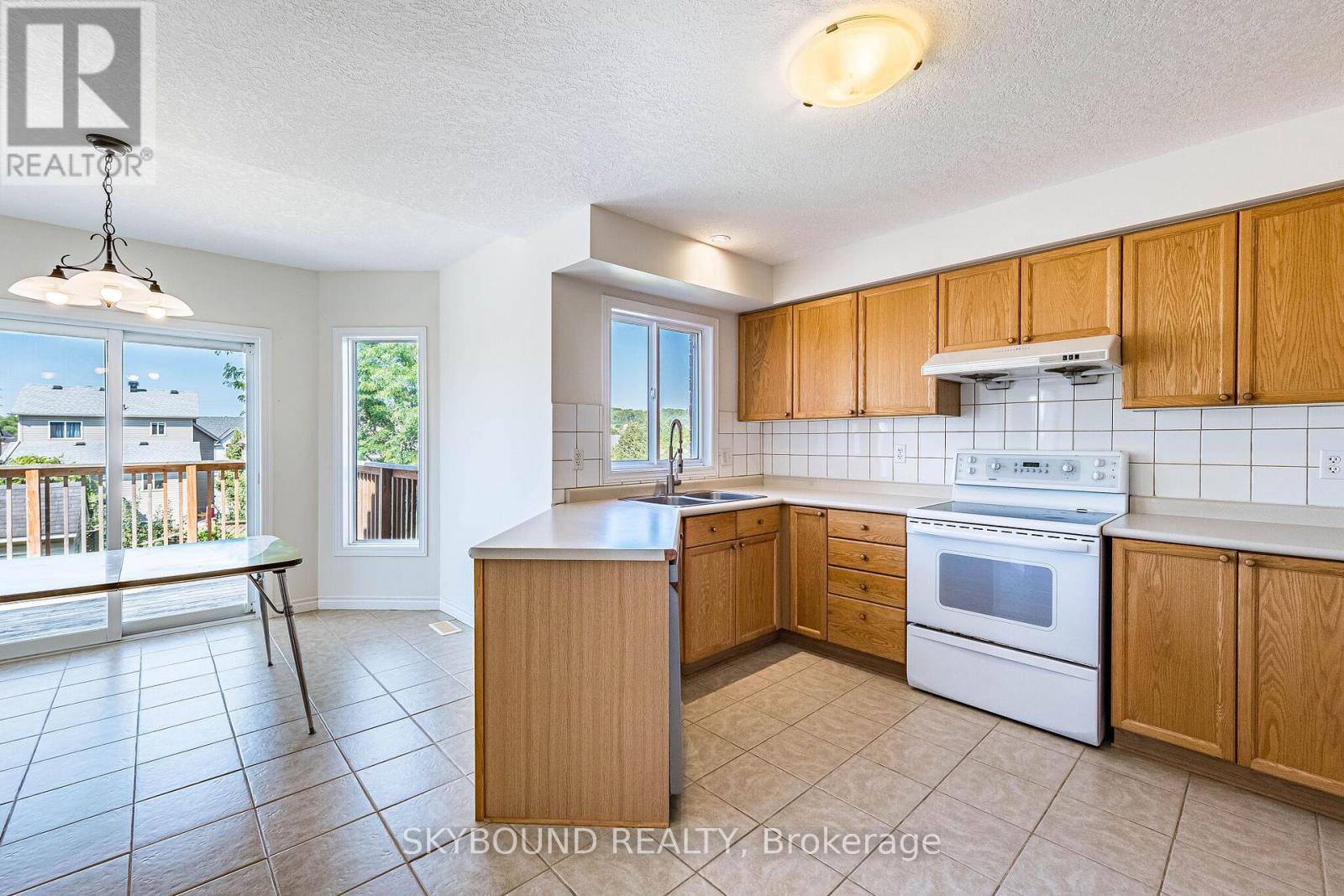 735 KARLSFELD ROAD - 20