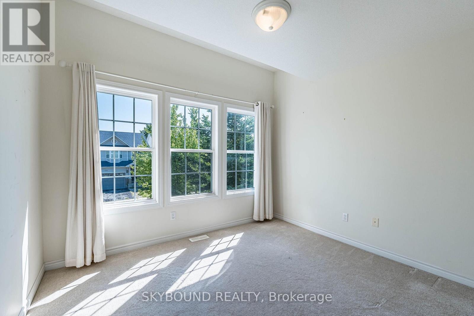 735 KARLSFELD ROAD - 36