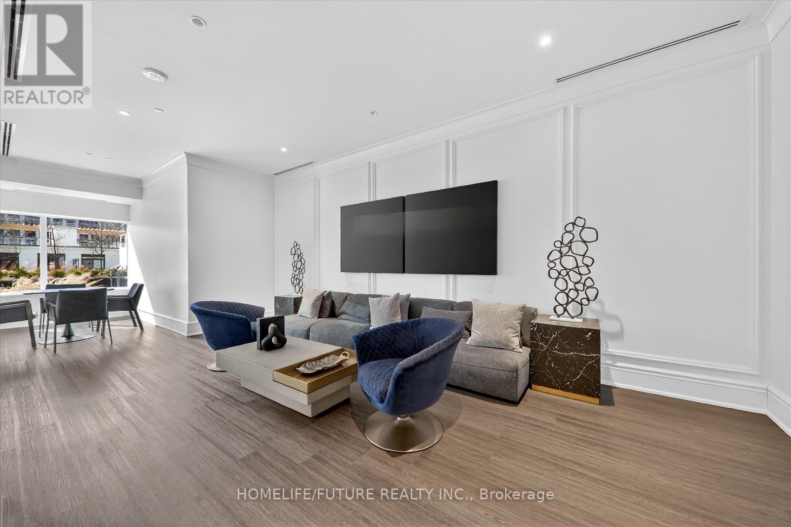 #1017 8 CEDARLAND DRIVE - 31