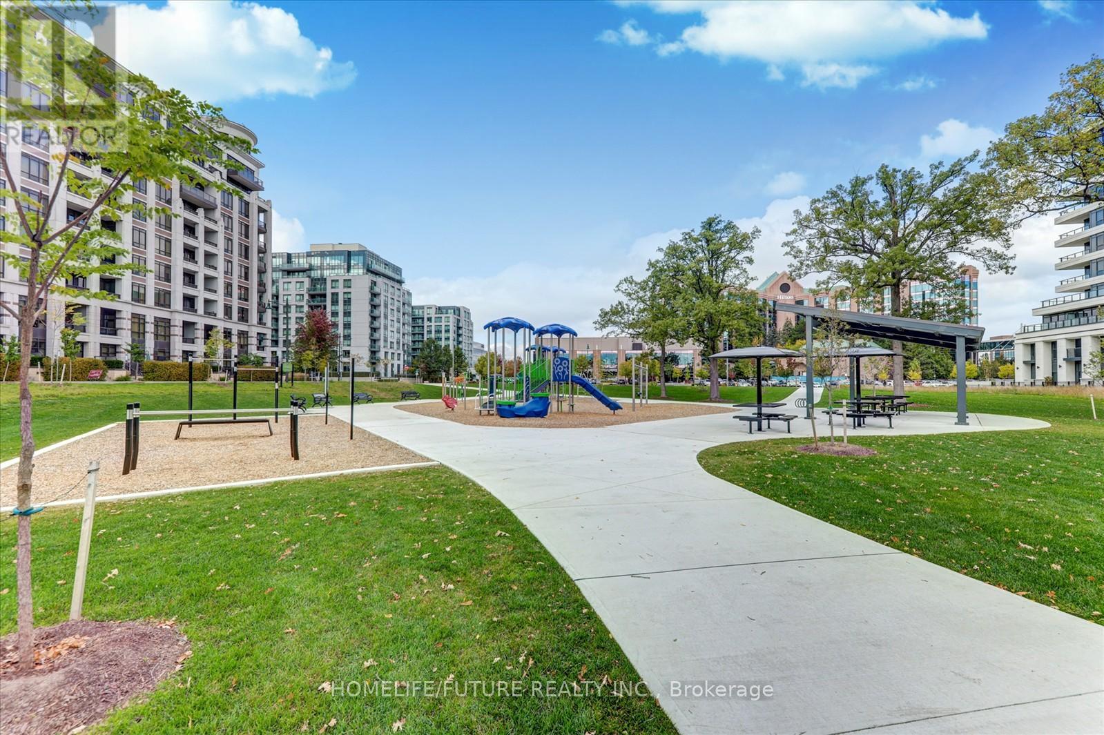 #1017 8 CEDARLAND DRIVE - 44