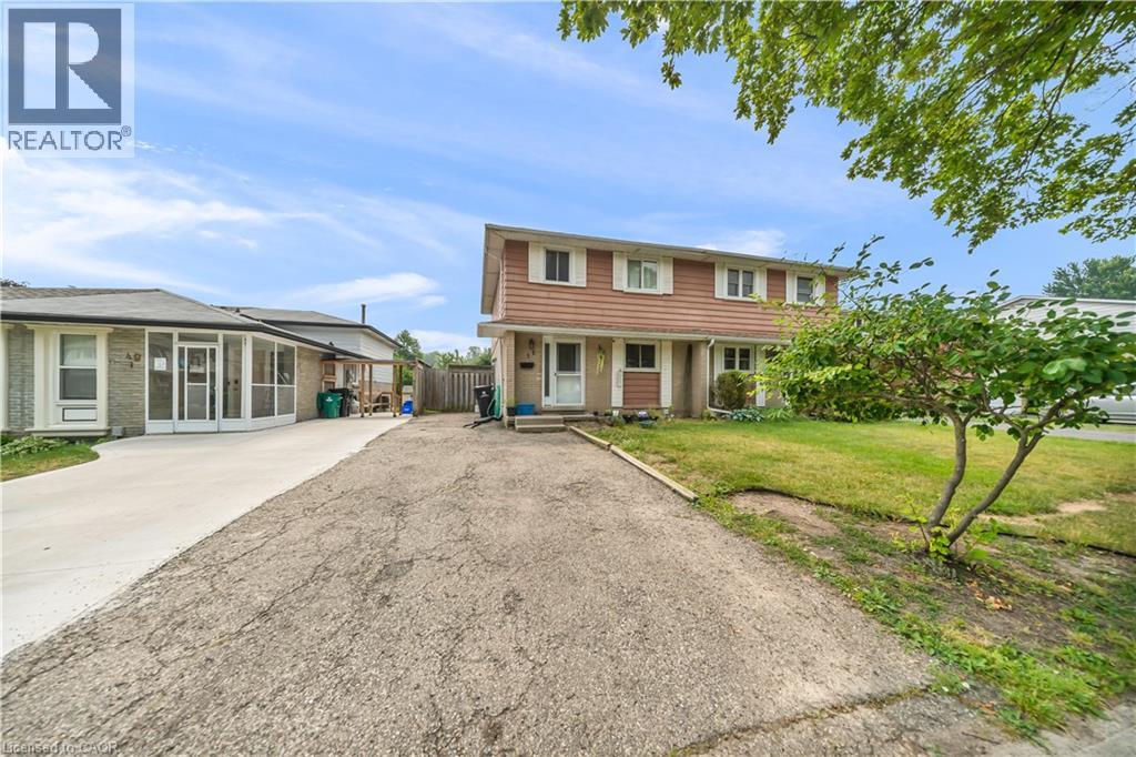 51 SHADELAND Crescent — photo 2