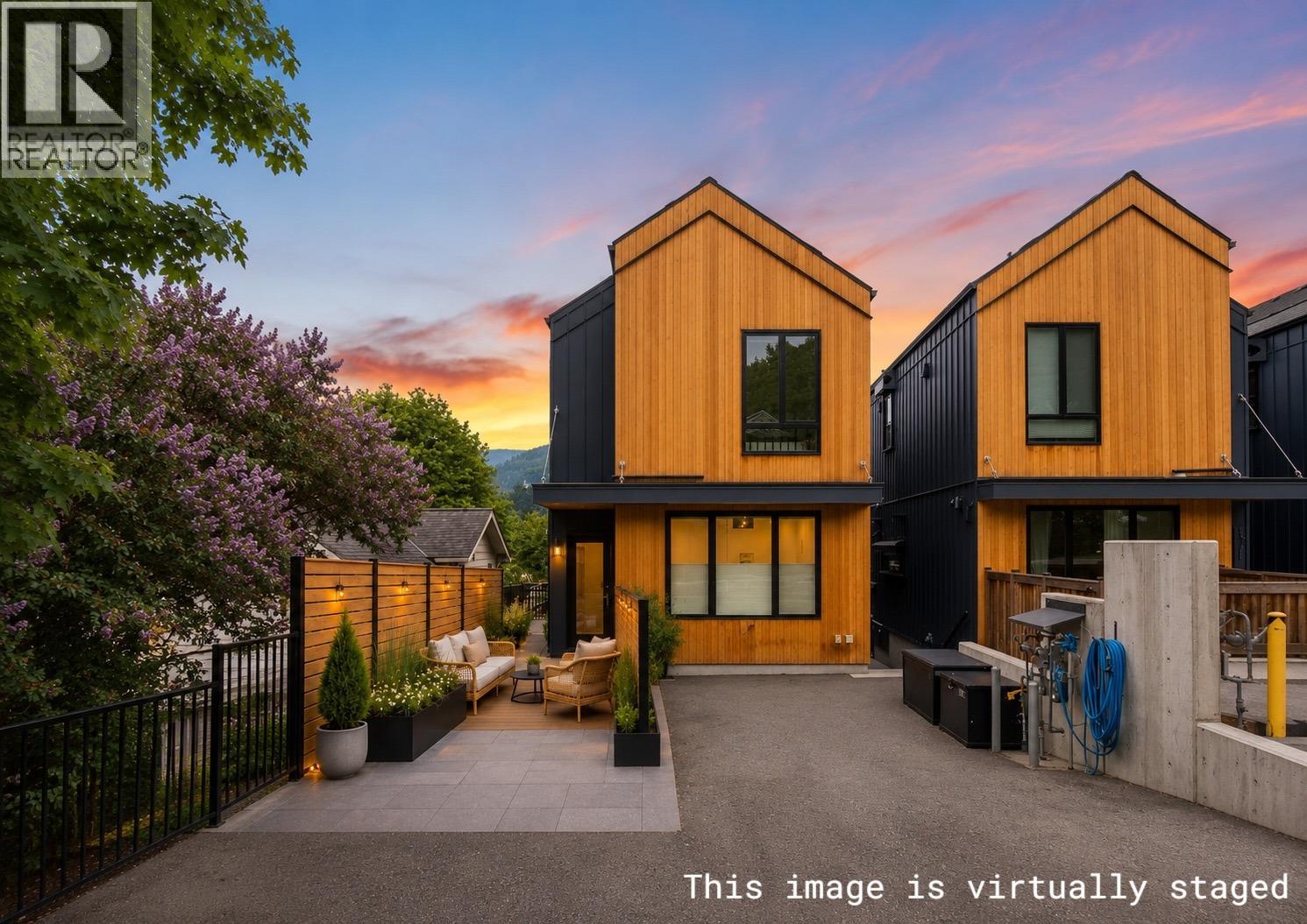 514 ROBSON Street Unit# B B photo