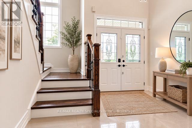 7 KINGSPOINT CIRCLE - 2