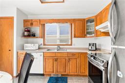 84 Foxwarren Drive, Winnipeg, MB R2P2X3 Photo 12