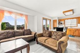 84 Foxwarren Drive, Winnipeg, MB R2P2X3 Photo 15