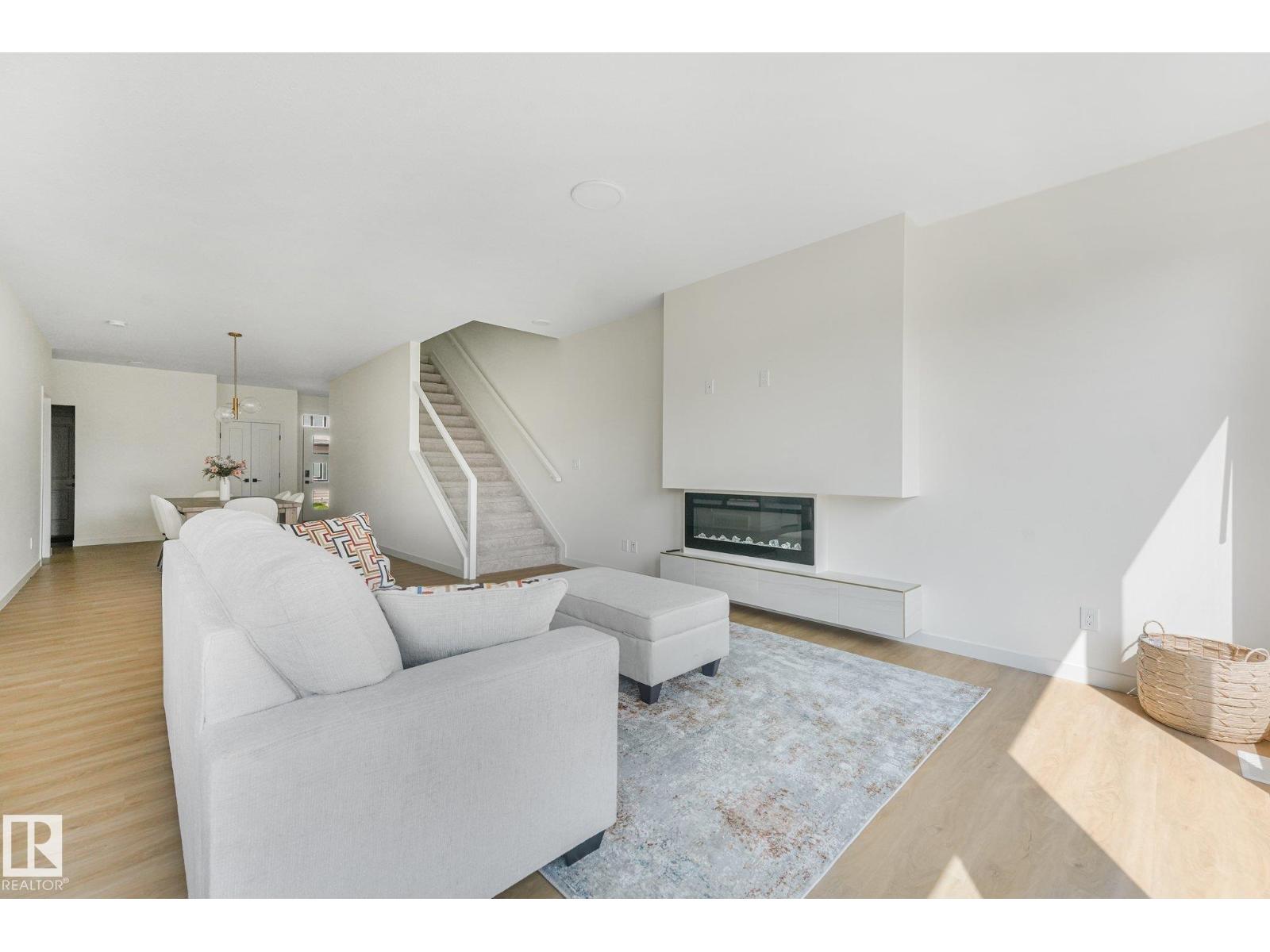 3217 KULAY WY SW - 16